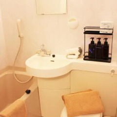 Отель K's House Tokyo Oasis Кровать в общем номере фото 18