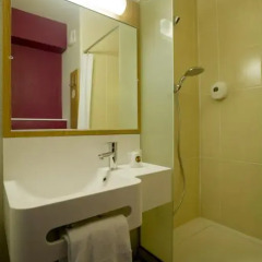 B&B Hotel Paris Le Bourget 2* Стандартный номер с двуспальной кроватью фото 7