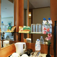 Hanoi Daewoo Hotel 5* Номер Делюкс с различными типами кроватей фото 7