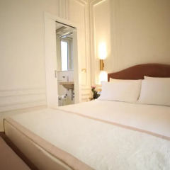 Отель Neranxi Boutique Hotel - ISH DIVINA Албания, Тирана - отзывы, цены и фото номеров - забронировать отель Neranxi Boutique Hotel - ISH DIVINA онлайн комната для гостей