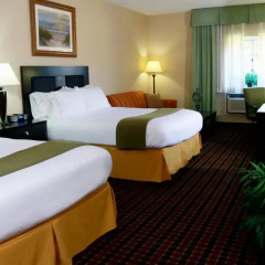 Отель Holiday Inn Express Stony Brook комната для гостей фото 5