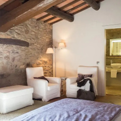 Отель La Garriga de Castelladral 4* Улучшенный номер с различными типами кроватей фото 5