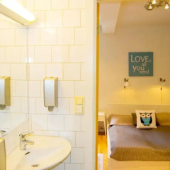 Отель Marken Guesthouse Стандартный номер фото 14