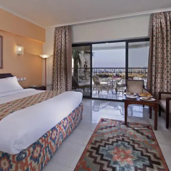 Отель Sunrise Holidays Resort Hurghada (Только для взрослых) 5* Улучшенный номер с различными типами кроватей фото 4