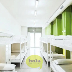 Отель Hola Hostal Eixample спа