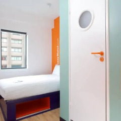 Отель easyHotel Glasgow 3* Стандартный номер с различными типами кроватей фото 3