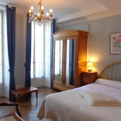Отель Hôtel Continental 2* Улучшенный номер