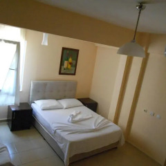 Отель Garden Prizma Pension 3* Стандартный семейный номер с двуспальной кроватью фото 9