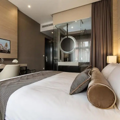 Отель Dominic & Smart Luxury Suites Republic Square 4* Полулюкс с различными типами кроватей фото 2