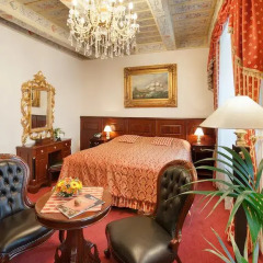Отель U Zlateho Stromu 4* Студия фото 7