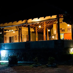 Отель Yala Leopard Lodge 4* Стандартный номер с различными типами кроватей
