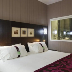 Отель Holiday Inn Paris Notre Dame 4* Стандартный номер с различными типами кроватей фото 5