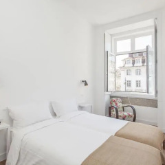 Отель Lisbon Old Town Guest House 3* Люкс с различными типами кроватей фото 35