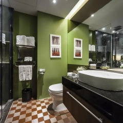Отель The Continent Bangkok by Compass Hospitality 4* Стандартный номер с различными типами кроватей фото 16