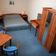 Отель 7 Дней 3* Полулюкс