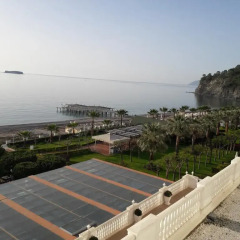 Queens Park Resort Турция, Кемер - отзывы, цены и фото номеров - забронировать отель Queens Park Resort онлайн пляж фото 2