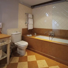 Отель Palazzo Di Camugliano 5* Улучшенные апартаменты с различными типами кроватей фото 3