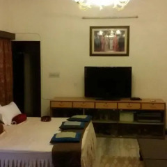 Отель Nayan Homestay Стандартный номер с различными типами кроватей фото 5