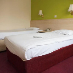 Queens Hotel 3* Стандартный номер с различными типами кроватей фото 9