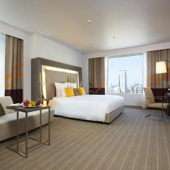 Отель Novotel Bangkok Ploenchit Sukhumvit 4* Улучшенный номер с различными типами кроватей фото 8