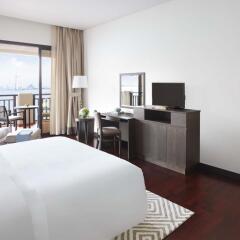 Отель Anantara The Palm Dubai Resort 5* Апартаменты с различными типами кроватей фото 2
