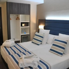 Hotel Ronda Lesseps 4* Стандартный номер с различными типами кроватей фото 11