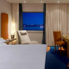 Radisson Blu Hotel, Liverpool 4* Стандартный номер с различными типами кроватей фото 4