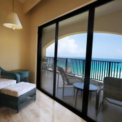 Отель The Royal Islander 3* Люкс с различными типами кроватей фото 5