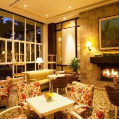 Отель Taal Vista Hotel Филиппины, Тагайтай - отзывы, цены и фото номеров - забронировать отель Taal Vista Hotel онлайн интерьер отеля фото 2