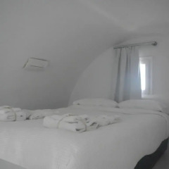 Rocabella Santorini Hotel 4* Улучшенный номер с различными типами кроватей