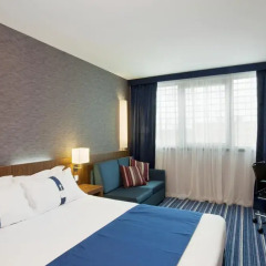 Отель Holiday Inn Express Lisbon Airport 3* Стандартный номер с разными типами кроватей фото 2