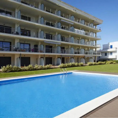 Отель Apartaments Terraza - Salatà Mar Испания, Курорт Росес - отзывы, цены и фото номеров - забронировать отель Apartaments Terraza - Salatà Mar онлайн бассейн