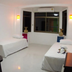 Donmueang Airport Residence Hostel Номер Делюкс с различными типами кроватей фото 7