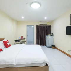 Отель ZEN Rooms Ramkhamhaeng Mansion 3* Стандартный номер с различными типами кроватей фото 8