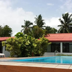 Отель Ranga Holiday Resort Шри-Ланка, Берувела - отзывы, цены и фото номеров - забронировать отель Ranga Holiday Resort онлайн бассейн фото 3
