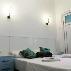 Отель Tulip Guesthouse 2* Стандартный номер с двуспальной кроватью фото 11