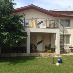 Отель Apartamenti Todorovi Бургас фото 6