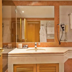 Отель Altis Suites 4* Люкс с различными типами кроватей фото 3