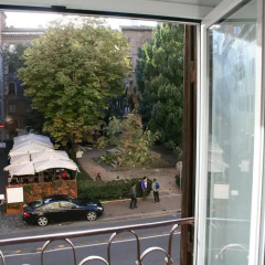Отель Inn Rome Rooms & Suites балкон