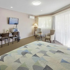 Отель Bendigo Central Deborah 3* Люкс с различными типами кроватей фото 4