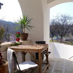Отель Castle Court Apartman Будапешт балкон
