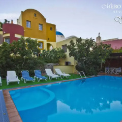 Отель Merovigla Studios Греция, Остров Санторини - отзывы, цены и фото номеров - забронировать отель Merovigla Studios онлайн бассейн