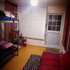 Отель Noels Guest House Стандартный номер с различными типами кроватей фото 4