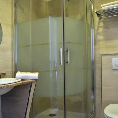 Hotel Parisien 2* Улучшенный номер с двуспальной кроватью фото 6