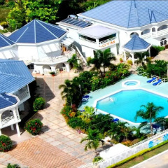Отель Holiday Haven Ямайка, Ранавей-Бей - отзывы, цены и фото номеров - забронировать отель Holiday Haven онлайн балкон