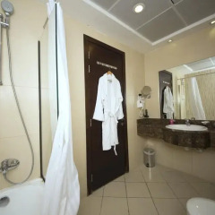Naif view Hotel By Gemstones Номер категории Премиум с различными типами кроватей фото 4