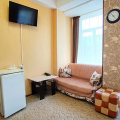 Гостиница Континент 2* Номер Комфорт с двуспальной кроватью фото 4