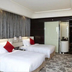 Отель Chateau Star River Guangzhou 4* Номер Делюкс с различными типами кроватей фото 7