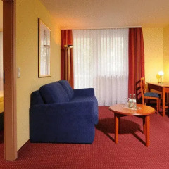 AZIMUT Hotel Nuremberg 3* Стандартный номер с различными типами кроватей фото 3