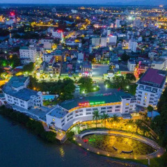 Отель Huong Giang Hotel Resort & Spa Вьетнам, Хюэ - 1 отзыв об отеле, цены и фото номеров - забронировать отель Huong Giang Hotel Resort & Spa онлайн городской автобус